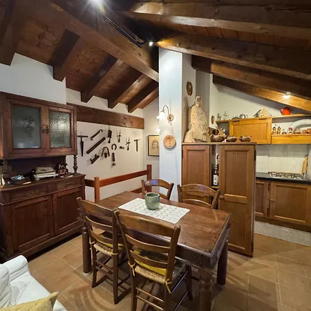 Holiday home L'atelier Du Temps - Casa Torre Challancin